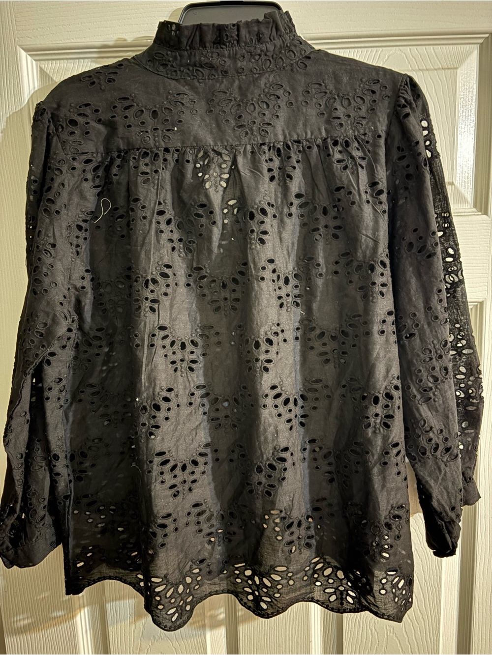 Catherine Malandrino Eyelet Button SZ XL Black Blouse - Picture 3 of 3